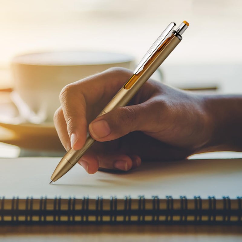 Zebra Pen قلم زيبرا، قلم جيل ساراسا غراند القابل للسحب، برميل نحاسي صلب، حبر أسود سريع الجفاف، نقطة 0.7 مم، مثالي لليد اليسرى، يقضي على التلطيخ، برميل نحاسي ذهبي، عبوة واحدة، (45511) - Image 1